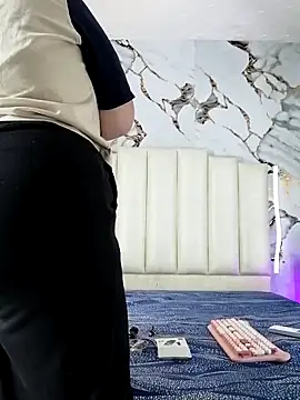 Snapshot of mollieblue69 chatting on November 2025 01:04:02 PM mollieblue69 online show from November 2025 01:04:02 PM