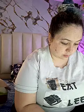mollieblue69 online show from April 2026 12:46:02 PM