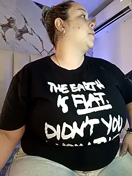 Snapshot of mollieblue69 chatting on December 2025 12:40:02 PM mollieblue69 online show from December 2025 12:40:02 PM