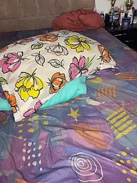 Lizzi 049 online show from May 2026 12:53:01 AM