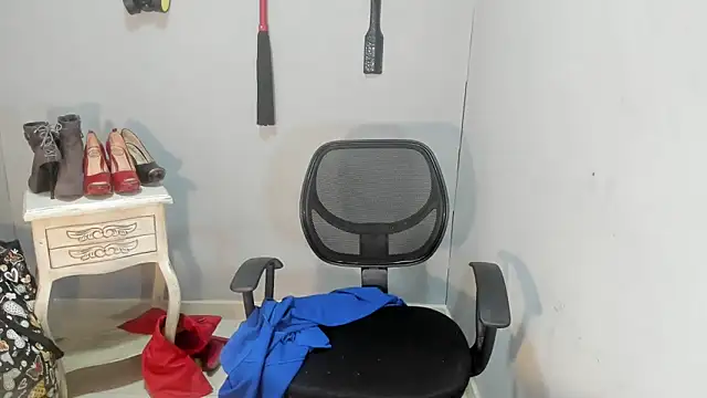 Snapshot of sandyquinnxx chatting on February 2026 07:05:01 PM sandyquinnxx online show from February 2026 07:05:01 PM