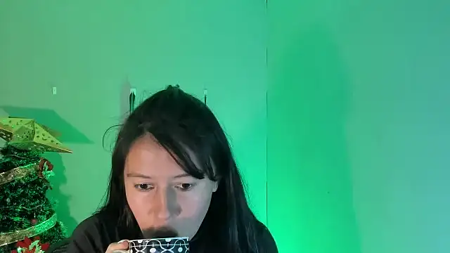 Snapshot of sandyquinnxx chatting on December 2025 06:43:02 PM sandyquinnxx online show from December 2025 06:43:02 PM