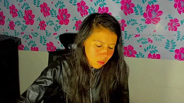 sandyquinnxx online show from March 2025 12:56:02 PM