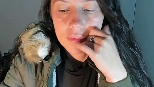 sandyquinnxx online show from March 2026 04:41:02 PM