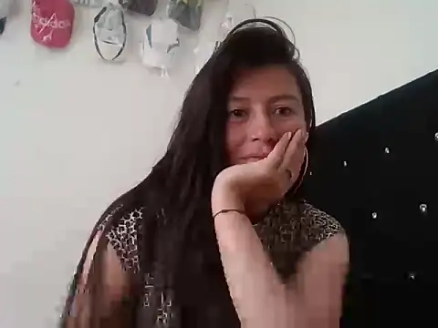 sandyquinnxx online show from December 2025 05:14:01 PM