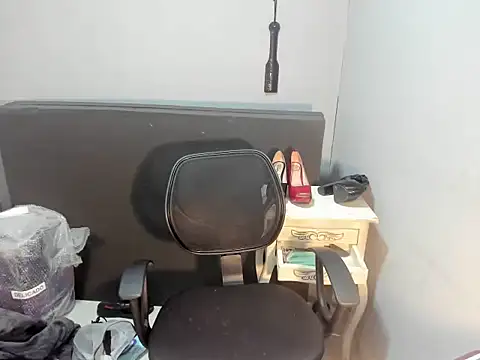 sandyquinnxx online show from May 2026 04:15:02 PM