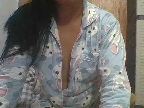 Snapshot of asian-doll chatting on March 2025 06:10:01 AM asian-doll online show from March 2025 06:10:01 AM