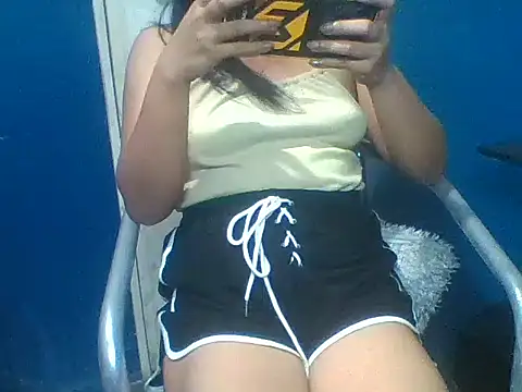 Snapshot of asian-doll chatting on March 2025 11:03:02 PM asian-doll online show from March 2025 11:03:02 PM