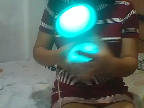 Snapshot of asian-doll chatting on March 2025 03:02:01 AM asian-doll online show from March 2025 03:02:01 AM