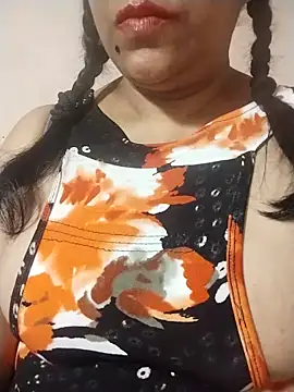Snapshot of tharu_sweet chatting on May 2026 06:00:01 PM tharu sweet online show from May 2026 06:00:01 PM