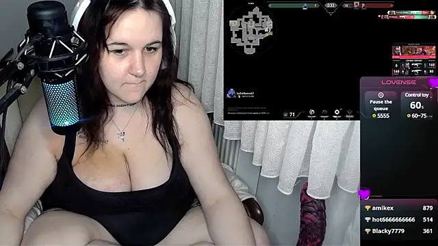 Lia-Bloom online show from December 2024 04:41:02 PM