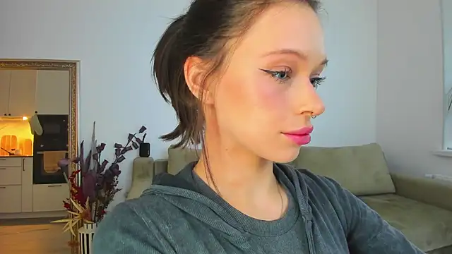 Kossie  online show from March 2025 01:29:01 PM