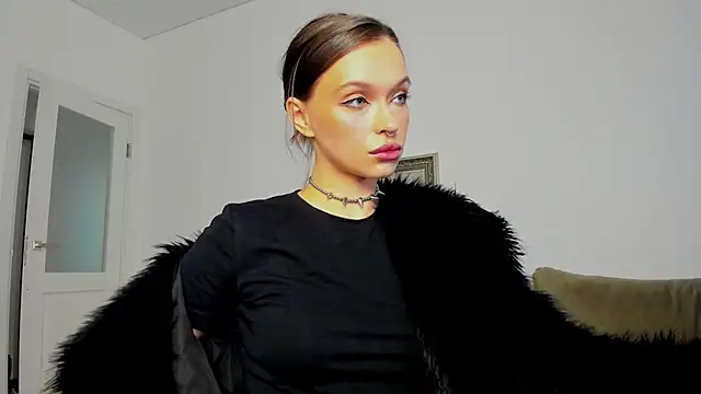 Kossie  online show from October 2025 06:39:02 PM