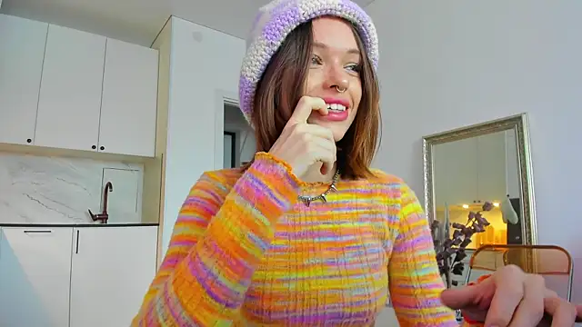 Kossie  online show from February 2025 11:53:02 AM