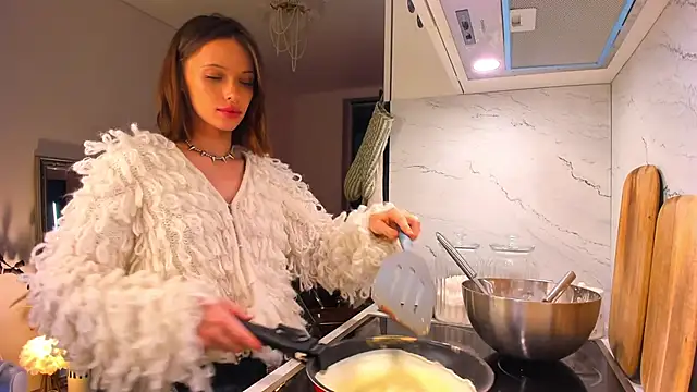 Kossie  online show from February 2025 03:39:01 PM