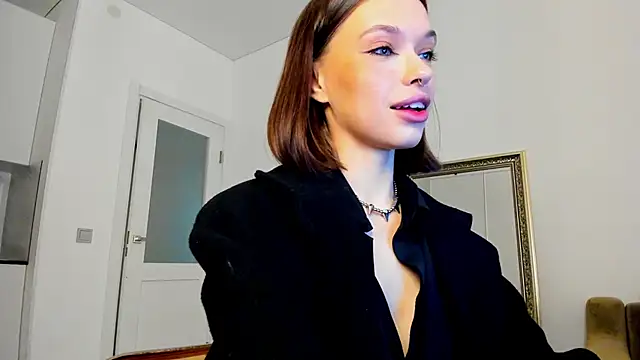 Kossie  online show from October 2025 05:34:02 PM