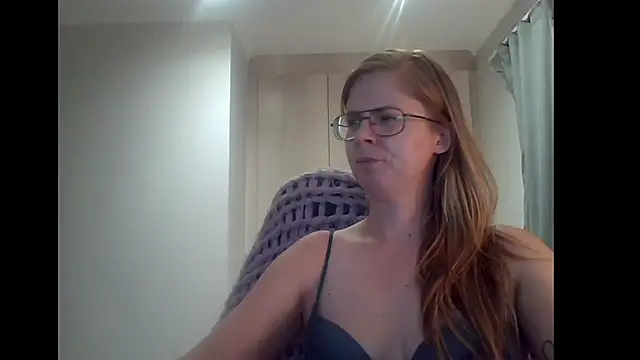 Snapshot of SavannaGirly chatting on January 2025 05:09:01 PM SavannaGirly online show from January 2025 05:09:01 PM