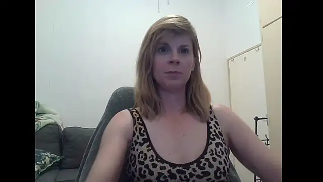 SavannaGirly online show from December 2025 09:31:01 AM