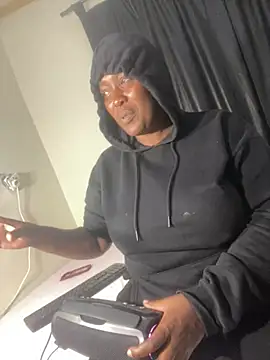 Cardiebae89 online show from March 2026 05:39:02 PM