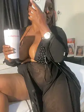 Cardiebae89 online show from March 2026 10:38:01 PM