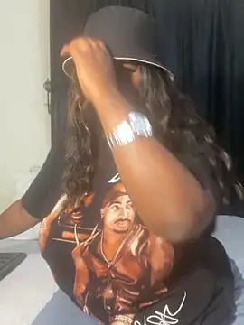 Cardiebae89 online show from March 2026 10:41:01 PM