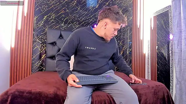 keane lee online show from September 2025 12:23:02 PM