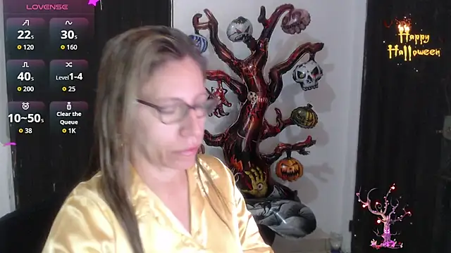 Chayla Ruiz online show from November 2025 11:04:01 AM