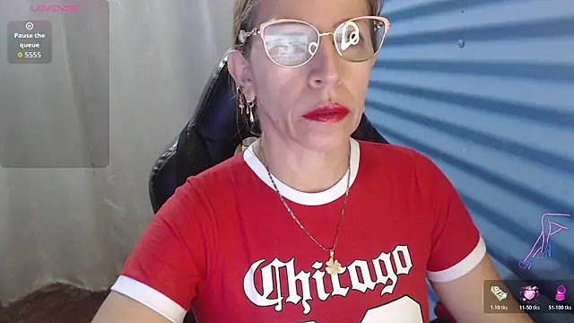 Chayla Ruiz online show from May 2026 12:24:01 PM