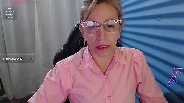 Chayla Ruiz online show from April 2026 03:46:01 PM
