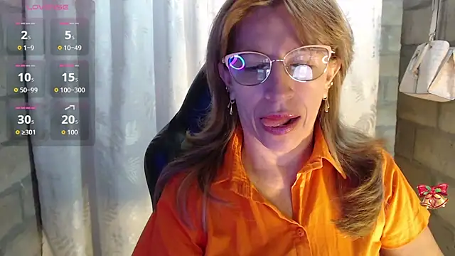 Chayla Ruiz online show from March 2026 01:37:01 PM