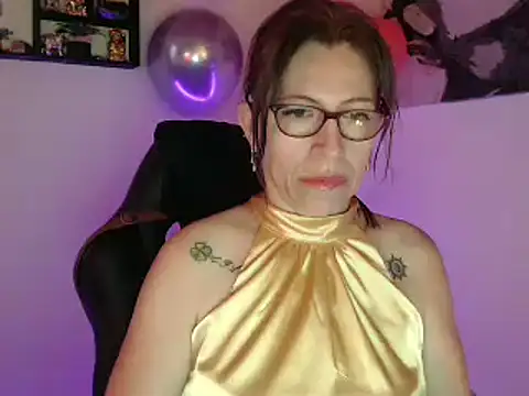 Snapshot of Chayla_Ruiz chatting on February 2025 02:31:02 PM Chayla Ruiz online show from February 2025 02:31:02 PM