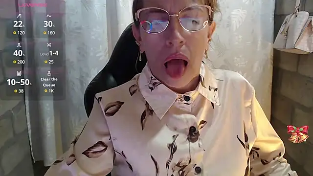 Chayla Ruiz online show from March 2026 07:21:01 PM