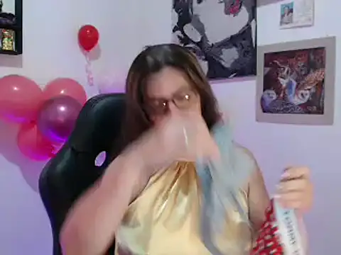 Snapshot of Chayla_Ruiz chatting on February 2025 08:45:01 PM Chayla Ruiz online show from February 2025 08:45:01 PM