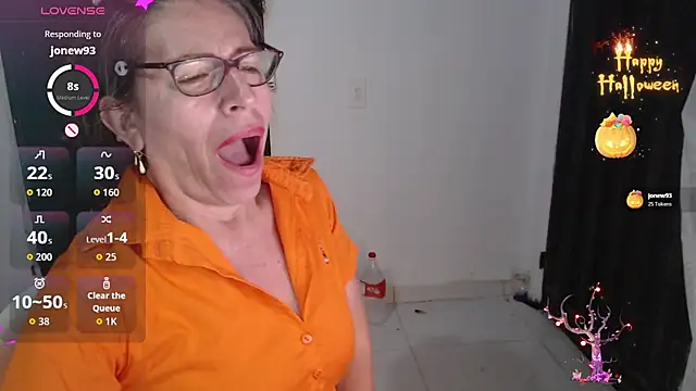 Chayla Ruiz online show from November 2025 11:41:01 PM