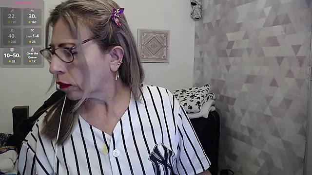 Snapshot of Chayla_Ruiz chatting on September 2025 07:29:02 PM Chayla Ruiz online show from September 2025 07:29:02 PM