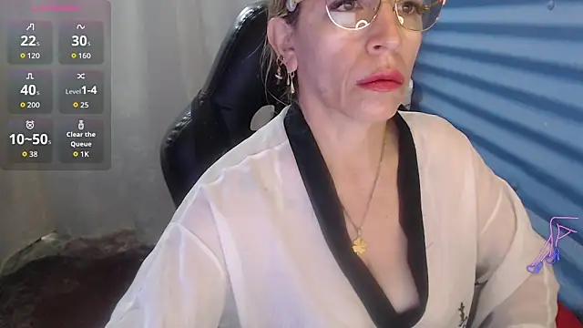 Chayla Ruiz online show from June 2026 12:46:01 PM