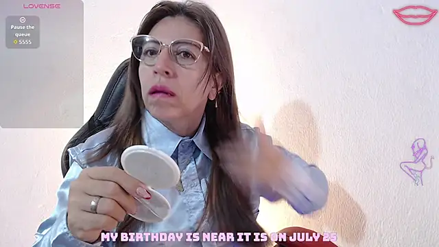Chayla Ruiz online show from July 2026 09:39:01 AM