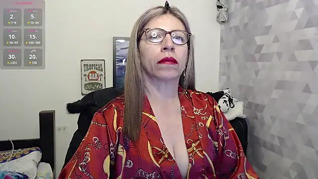 Snapshot of Chayla_Ruiz chatting on September 2025 11:04:01 AM Chayla Ruiz online show from September 2025 11:04:01 AM