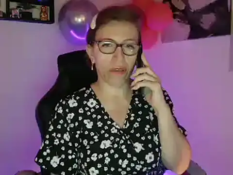 Snapshot of Chayla_Ruiz chatting on March 2025 03:19:01 PM Chayla Ruiz online show from March 2025 03:19:01 PM