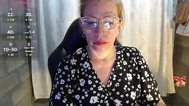 Chayla Ruiz online show from March 2026 01:15:02 PM