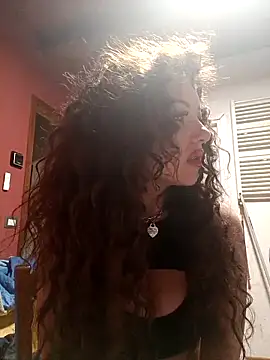 CurlyElisa online show from April 2026 09:40:01 PM