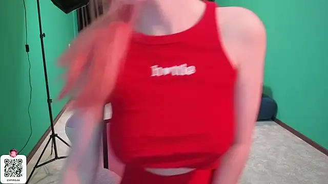 Maya Viola online show from March 2026 05:33:02 AM