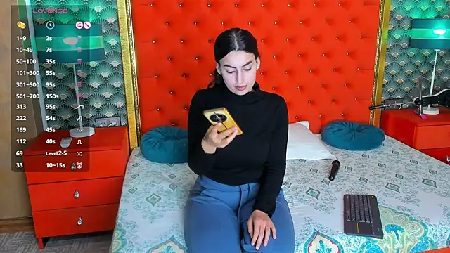 VallerieJones online show from April 2026 09:27:02 AM