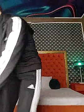 VallerieJones online show from October 2025 09:11:02 PM