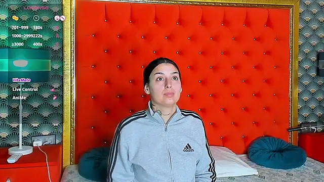 VallerieJones online show from April 2026 07:37:01 AM