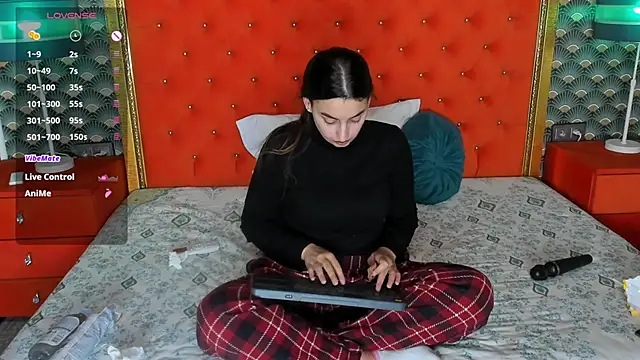 VallerieJones online show from March 2026 09:36:01 PM