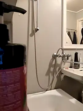 Snapshot of mustang69696 chatting on October 2025 10:20:01 PM mustang69696 online show from October 2025 10:20:01 PM