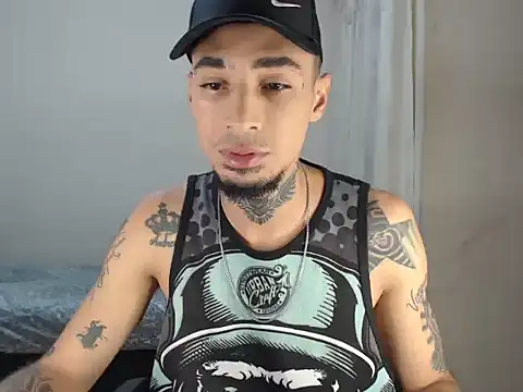 emiliano hottt online show from December 2024 09:56:02 AM