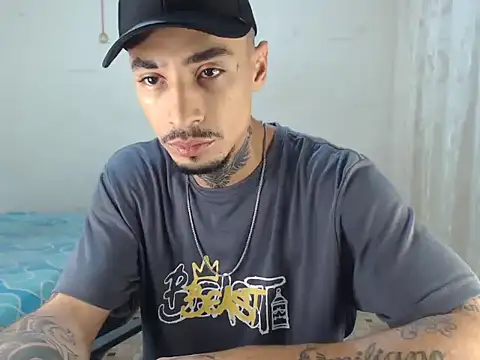 emiliano hottt online show from December 2025 03:49:01 PM