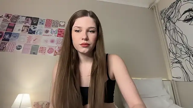 LisaSweetie online show from May 2026 07:23:02 PM